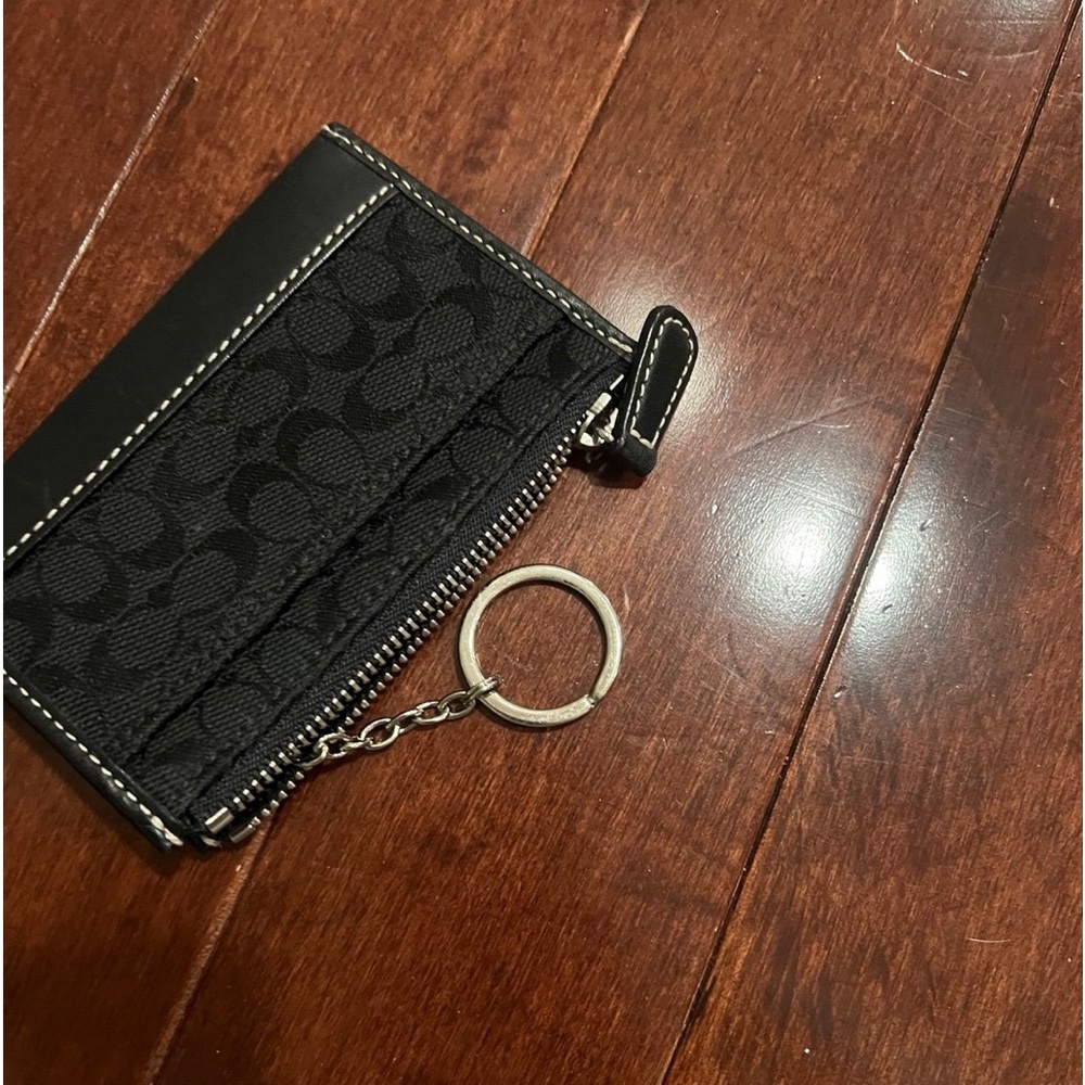coach coin pouch